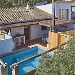 Nyaraló Alvorada House, Callebanda Barracol