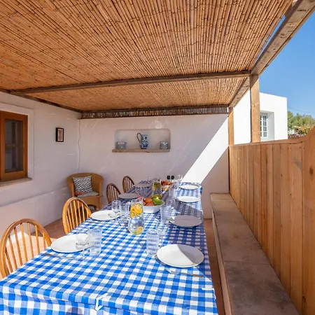 בית נופש Alvorada House, Callebanda Barracol