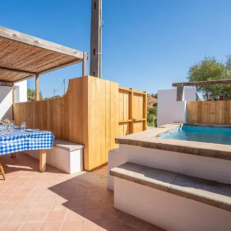 Hébergement de vacances Alvorada House, Callebanda Barracol *